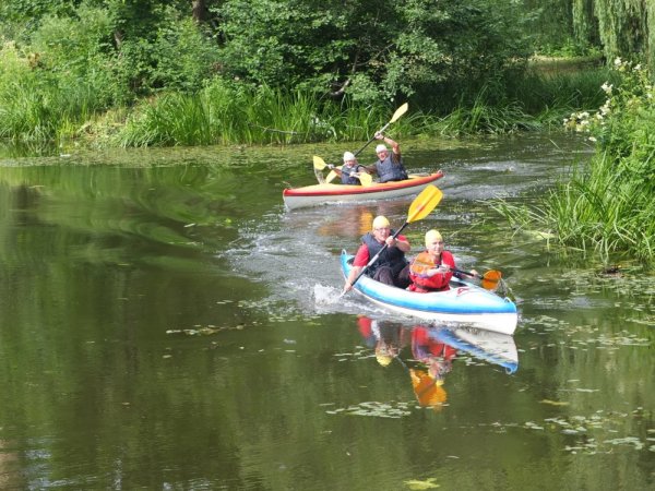 Agurkininkų regata ir kitos atrakcijos suviliojo daug žmonių