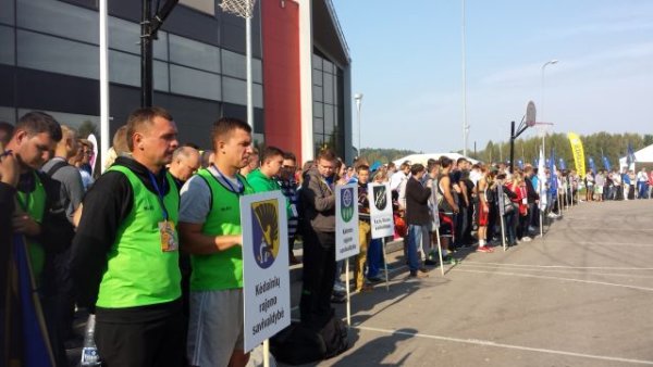 Krepšininkai − šalies seniūnijų sporto žaidynių čempionai