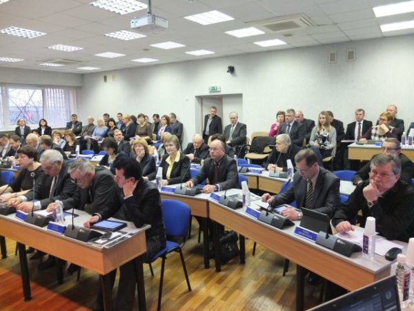 Įvyko paskutinis 2011–2015 m. kadencijos rajono savivaldybės tarybos  posėdis