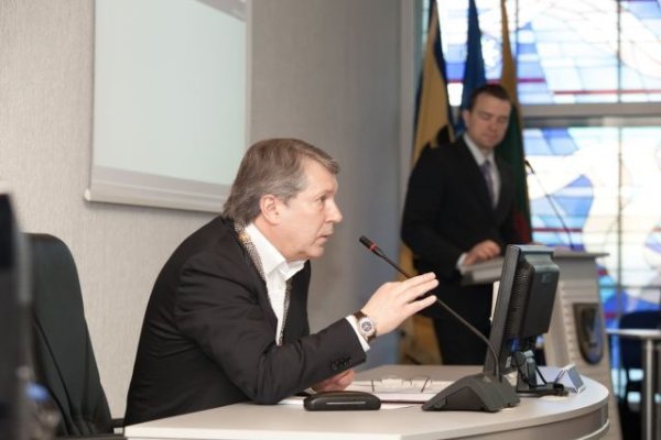 Įvyko antrasis rajono tarybos posėdis