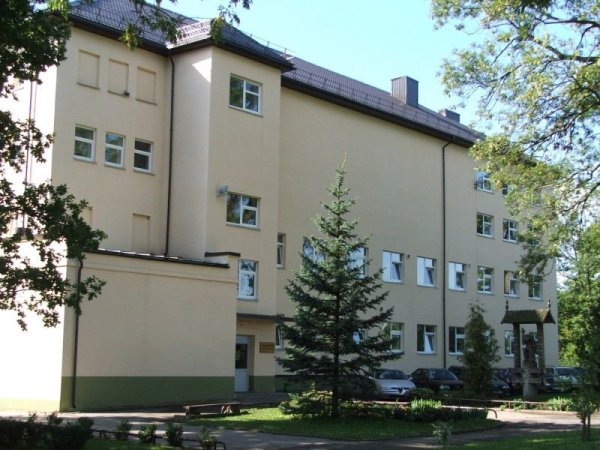 Krakių Mikalojaus Katkaus gimnazija švęs 75-erių metų jubiliejų
