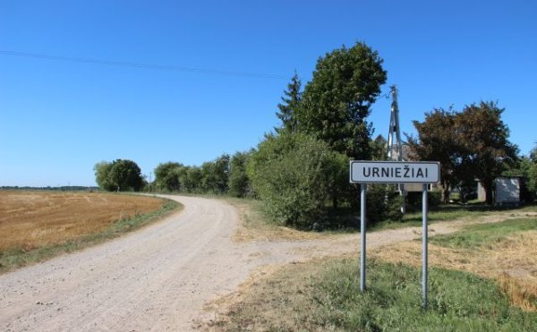 Urniežių ir Valučių kaimų gyventojai pageidauja apšviestų gatvių