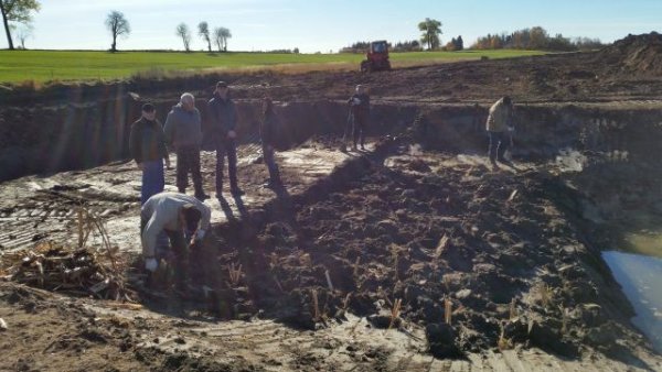 Šlapynės įrengimo procese talkino ir Kėdainių rajono bendruomenė