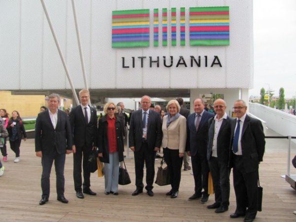 Kauno regiono savivaldybių merų tarptautinio bendradarbiavimo vizitas į Milaną ir Luganą