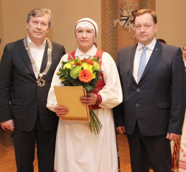 D. Dubinkienei įteikta 2015 metų Kėdainių krašto kultūros premija 