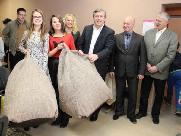 Josvainiuose atidaryta atviroji jaunimo erdvė