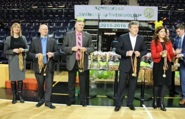 Kėdainių arenoje – apdovanojimai „Sveikuolių sveikuoliams“