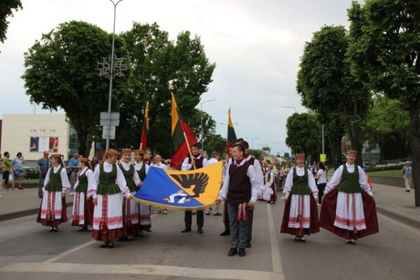 „Aš myliu Lietuvą“ ištarė tūkstantis rajono moksleivių 