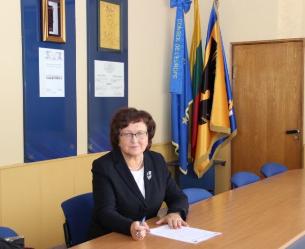  Konstitucijos egzamino II etapą tarybos narė Ona Šulcienė įveikė sėkmingai