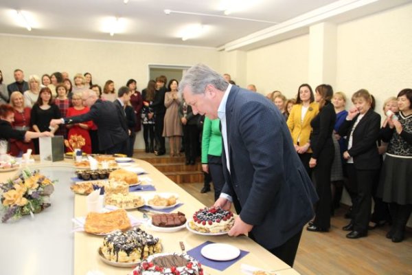 Pyragų dieną dalijosi gerumu 