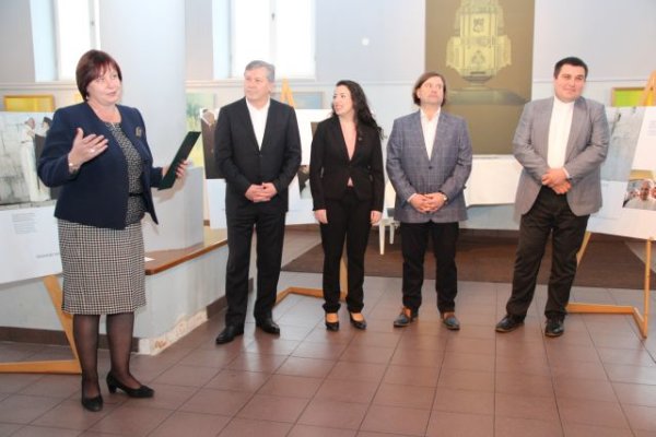 Daugiakultūriame centre atidaryta paroda „Popiežiaus Pranciškaus viešnagė Izraelyje“