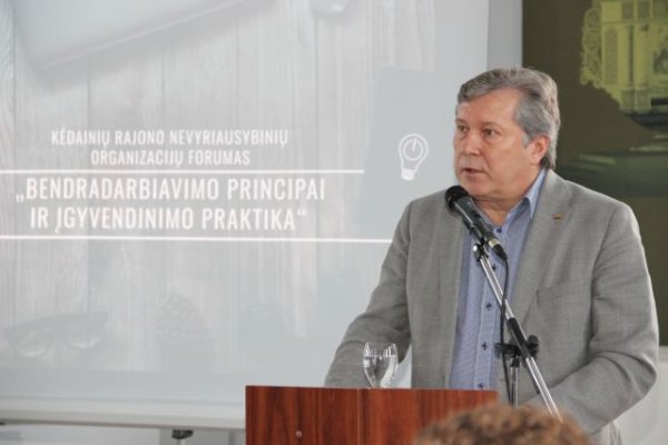 Nevyriausybinių organizacijų forumas: aptarti bendradarbiavimo principai, pasidalinta...
