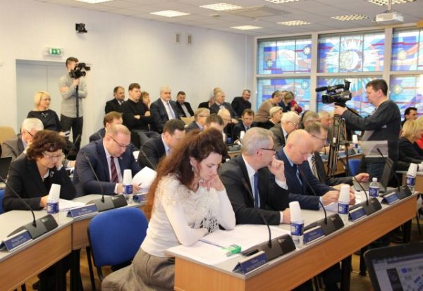 Rajono tarybos posėdyje priimti 27 sprendimai