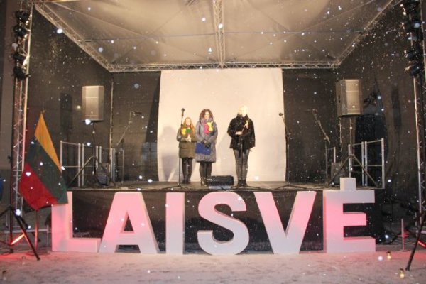 Laisvės gynėjų dieną liepsnojo atminties žvakelės 