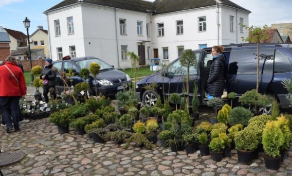 Tradicijų gurkšnis Kėdainiuose – pavasario mugė − Jurginių kermošius