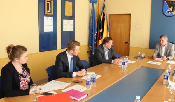 Savivaldybėje aptarti aktualiausi jaunimo politikos klausimai
