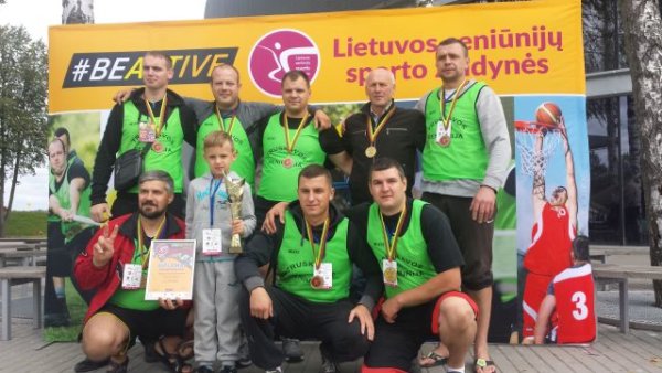 Prasidėjo 2017 m. rajono savivaldybės seniūnijų žaidynės „Sportas visiems“ 