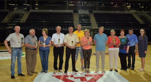 Išdalinti rajono seniūnijų žaidynių „Sportas visiems“ baigiamojo turo apdovanojimai