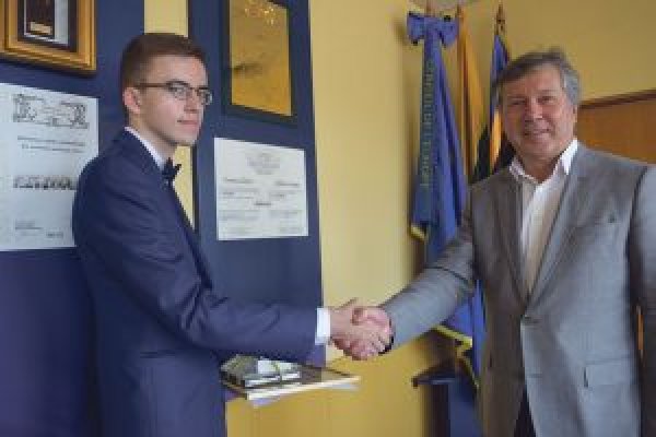 Deividas Tamkus – geriausias šių metų abiturientas 