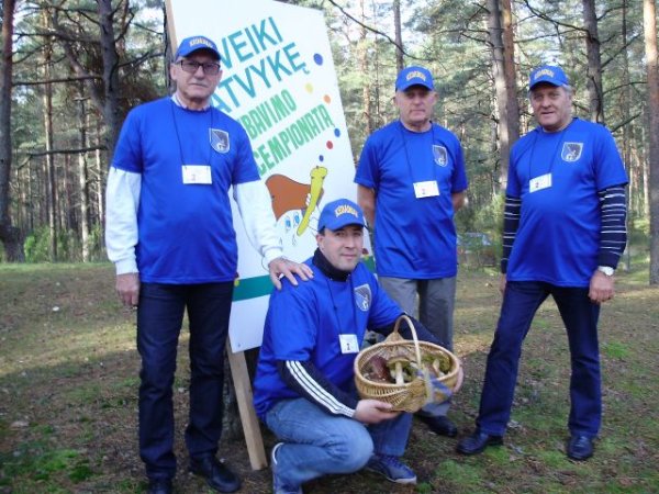Grybavimo čempionate varžėsi kėdainiečių komanda