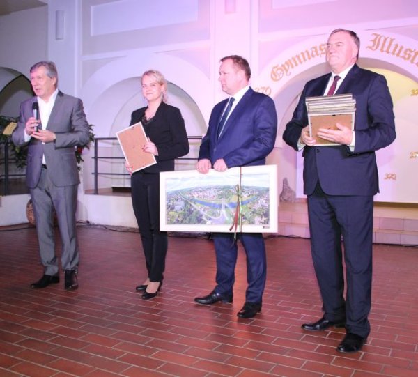 Kėdainių šviesiosioje gimnazijoje paminėtos dvi įsimintinos sukaktys