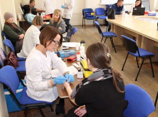 Kaskart vis daugiau kėdainiečių dalyvauja kraujo donorystės akcijoje