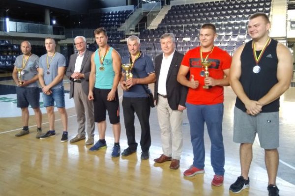 Finišavo 11-ųjų Lietuvos seniūnijų žaidynių „Sportas visiems“ pirmojo etapo varžybos