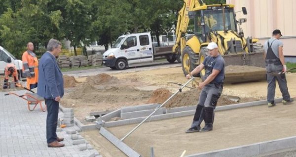 Intensyviai tvarkoma Kėdainių krašto ugdymo įstaigų aplinka