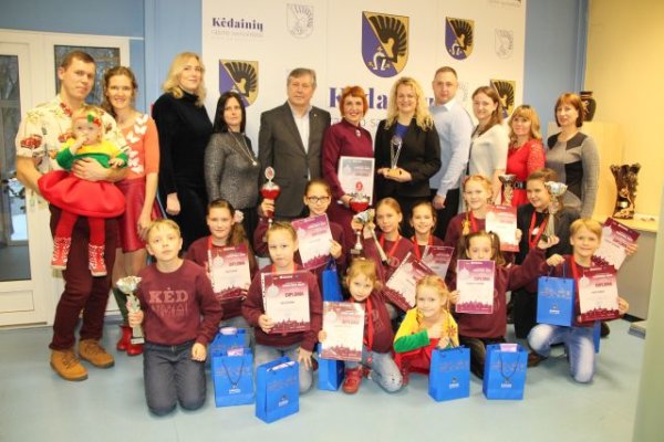 Jauniesiems dainininkams padėkojo už Kėdainių vardo garsinimą šalyje ir pasaulyje