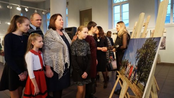 Pasidžiaugta gražiomis šeimomis ir 100-uoju akordeonininko Povilo Neliupšio pasirodymu