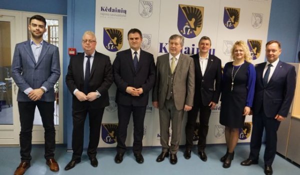 Pasirašytas Kėdainių ir Rumunijos Feltičenio miesto bendradarbiavimo ketinimų protokolas