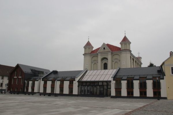M. Daukšos viešosios bibliotekos vaikų ir jaunimo filiale planuojama įkurti kino teatrą