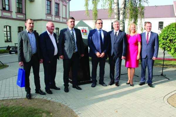 Tarptautinis bendradarbiavimas praėjusiais metais