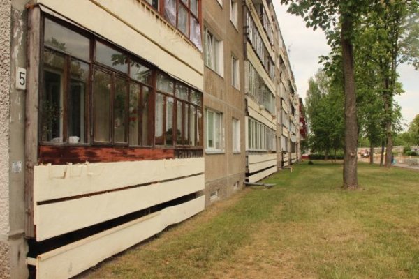 Daugiau kaip 600 daugiabučių namų nesuformuotas kiemų teritorijas toliau prižiūrės seniūnijos
