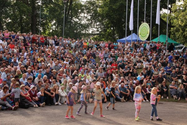 Mero Valentino Tamulio padėka Agurkų šventės organizatoriams ir dalyviams