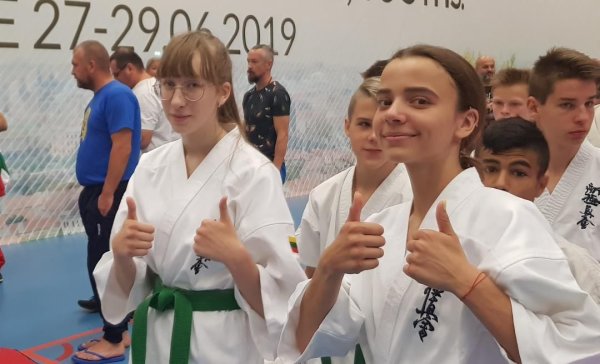 Šaunūs karatė kyokushin startai Europoje