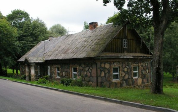 Parama asbestinių stogų keitimui