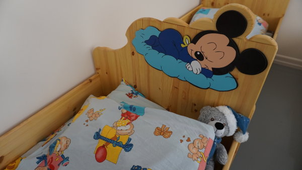 Už karantino dienas tėvams nereiks mokėti