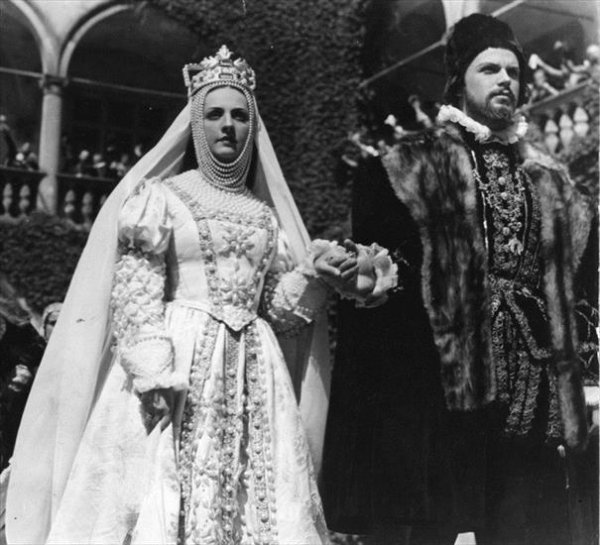 Gražiausią meilės istoriją pasakos filmas, lydimas gyvos orkestro muzikos