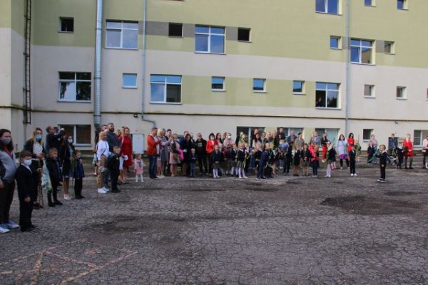 Įsigalioja lengvata, mažinanti šeimų, auginančių vaikus, išlaidas