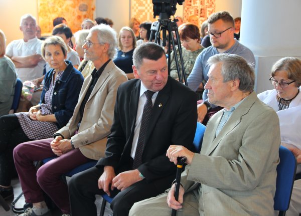 Merai ragina šalies vadovus užtikrinti galimybes investuoti į regionų plėtrą