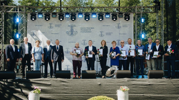 Kauno prekybos, pramonės ir amatų rūmai įvertino rajono mero ir verslo indėlį