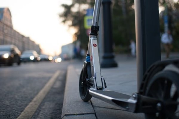 Priduokite seną automobilį ir įsigykite darnaus judumo priemonę