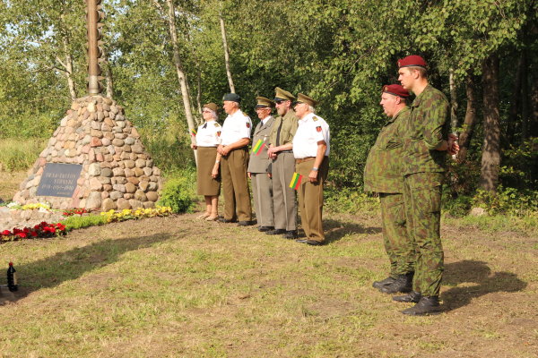 Europos dienos stalinizmo ir nacizmo aukoms atminti ir Baltijos kelio dienai skirtų renginių...