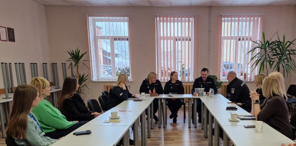 Kėdainių švietimo pagalbos tarnyboje įvyko tarpinstitucinis susitikimas