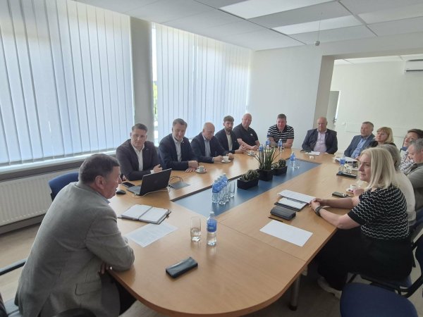 Kėdainiuose planuojama steigti sportininkų klases!