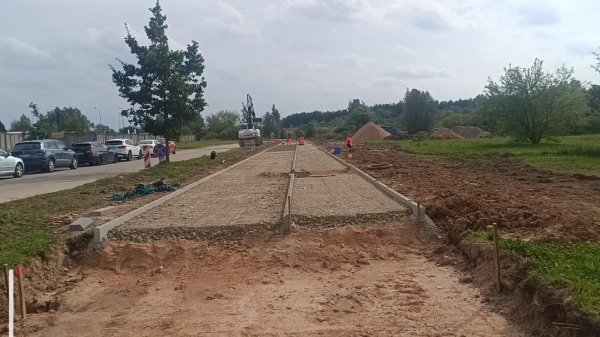 Kėdainiuose atnaujinami ir tiesiami nauji pėsčiųjų bei dviračių takai