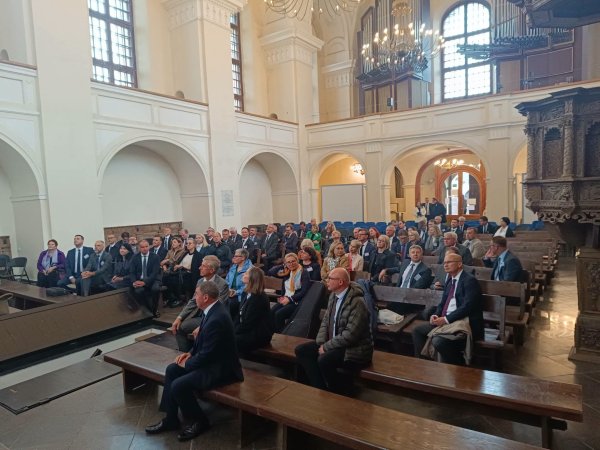 Kėdainiuose lankėsi Lietuvos Respublikos ambasadorių delegacija