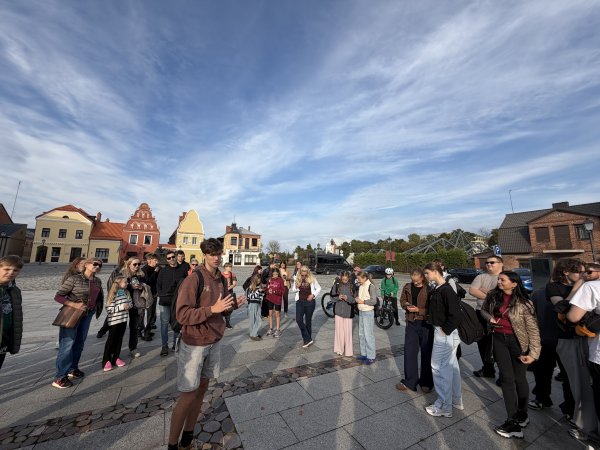 Kėdainiuose vyko pramoginis orientacinis žaidimas „Street Maze“, subūręs aktyviai ir smagiai...