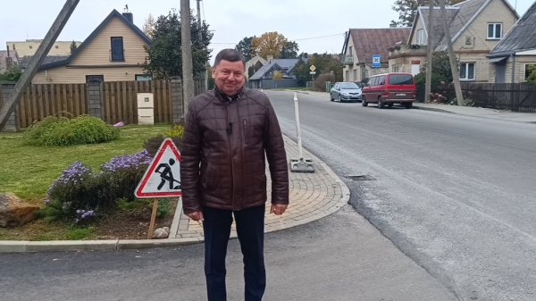 Kėdainiuose vykdomi gatvių, šaligatvių ir daugiabučių namų kiemų tvarkymo darbai